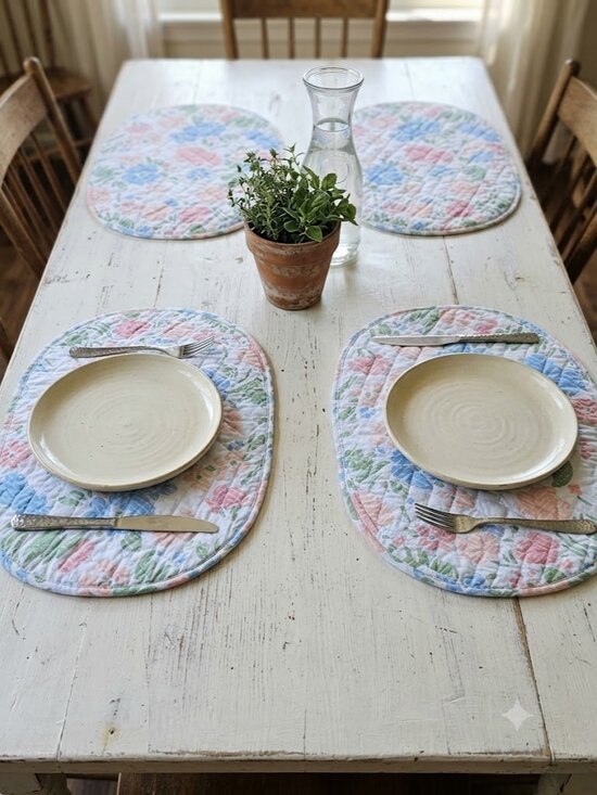 Handmade Other - Set Of 4 Vintage Floral Quilted Oval Placemats